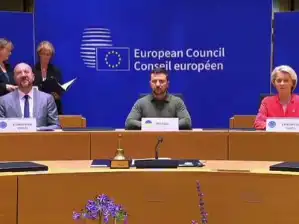 华为MateBook Fold瑞红震撼上市，折叠屏新旗舰引领高端科技潮流