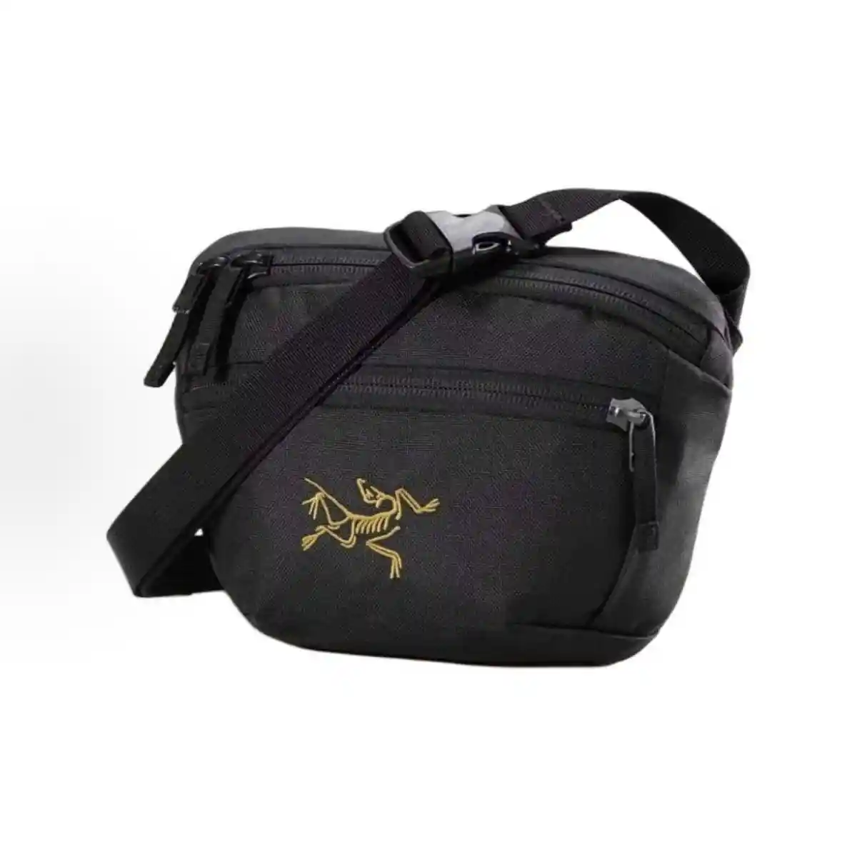 拼多多百亿补贴！始祖鸟腰包狂降至282元，奢侈品牌价格跌破底线