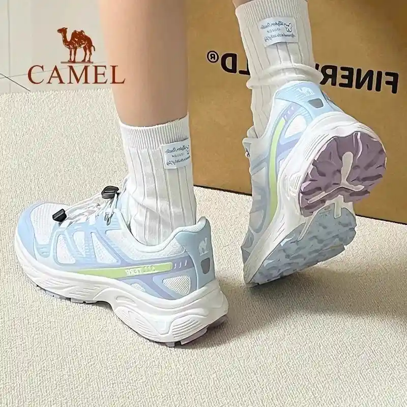 骆驼女款登山鞋惊爆价102元抢购热浪来袭