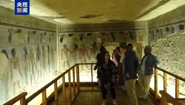 尘封3000年！埃及古墓首度揭开神秘面纱