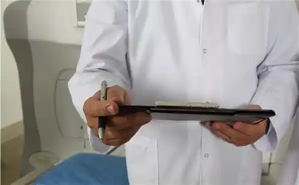 睡不够真会猝死？《人民日报》重磅揭秘：8小时睡眠可能是你最大的误解！