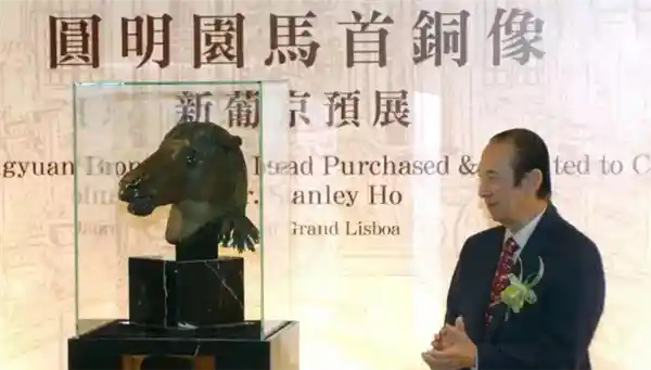 百年漂泊终归故里 圆明园马首亮相春晚舞台