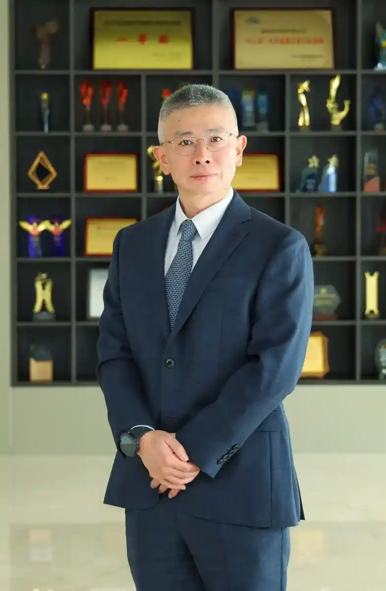 浙商证券新帅空降！程景东火线提名为副总裁，年内券商高管洗牌加速——7家头部券商已换将